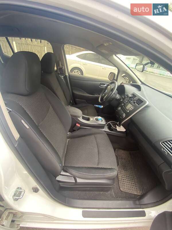 Хетчбек Nissan Leaf 2015 в Броварах