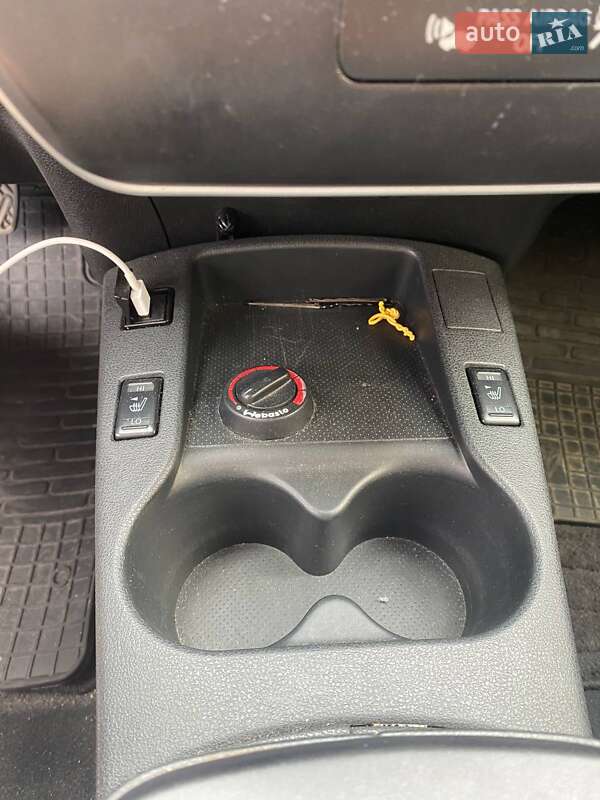 Хетчбек Nissan Leaf 2015 в Броварах