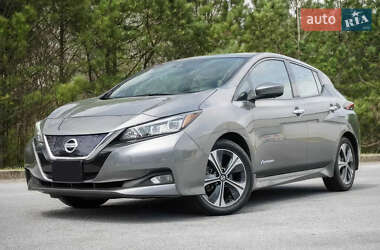 Хетчбек Nissan Leaf 2018 в 
