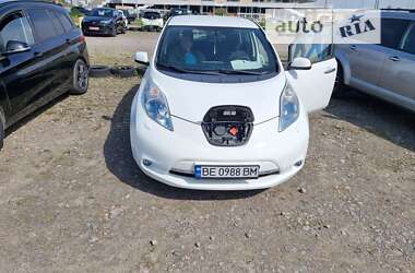 Хэтчбек Nissan Leaf 2013 в Львове