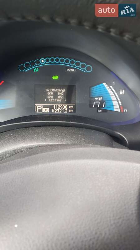 Хетчбек Nissan Leaf 2016 в Івано-Франківську