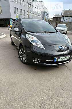 Хетчбек Nissan Leaf 2013 в Харкові