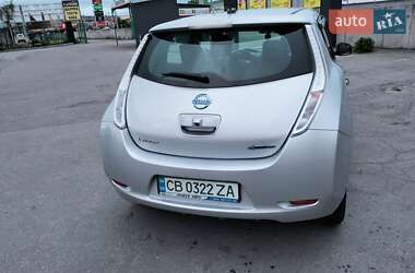 Хэтчбек Nissan Leaf 2015 в Полтаве