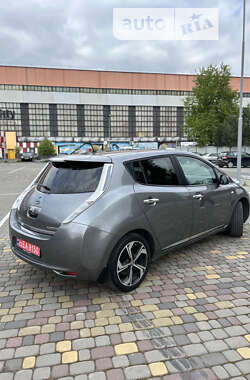 Хетчбек Nissan Leaf 2016 в Луцьку