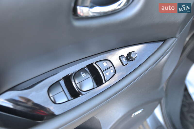 Хетчбек Nissan Leaf 2014 в Луцьку фото 18 Хетчбек Nissan Leaf 2014 в Луцьку