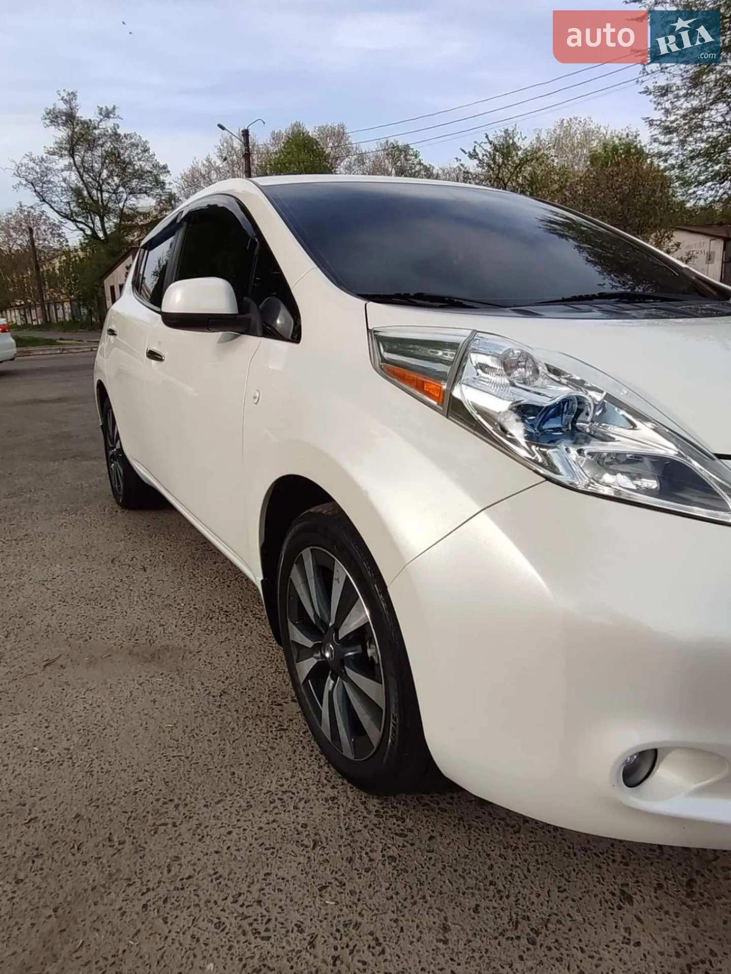 2015 Nissan Leaf - мініатюра 9
