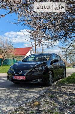 Хэтчбек Nissan Leaf 2018 в Кобеляках