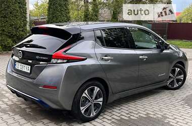 Хетчбек Nissan Leaf 2018 в Чернівцях