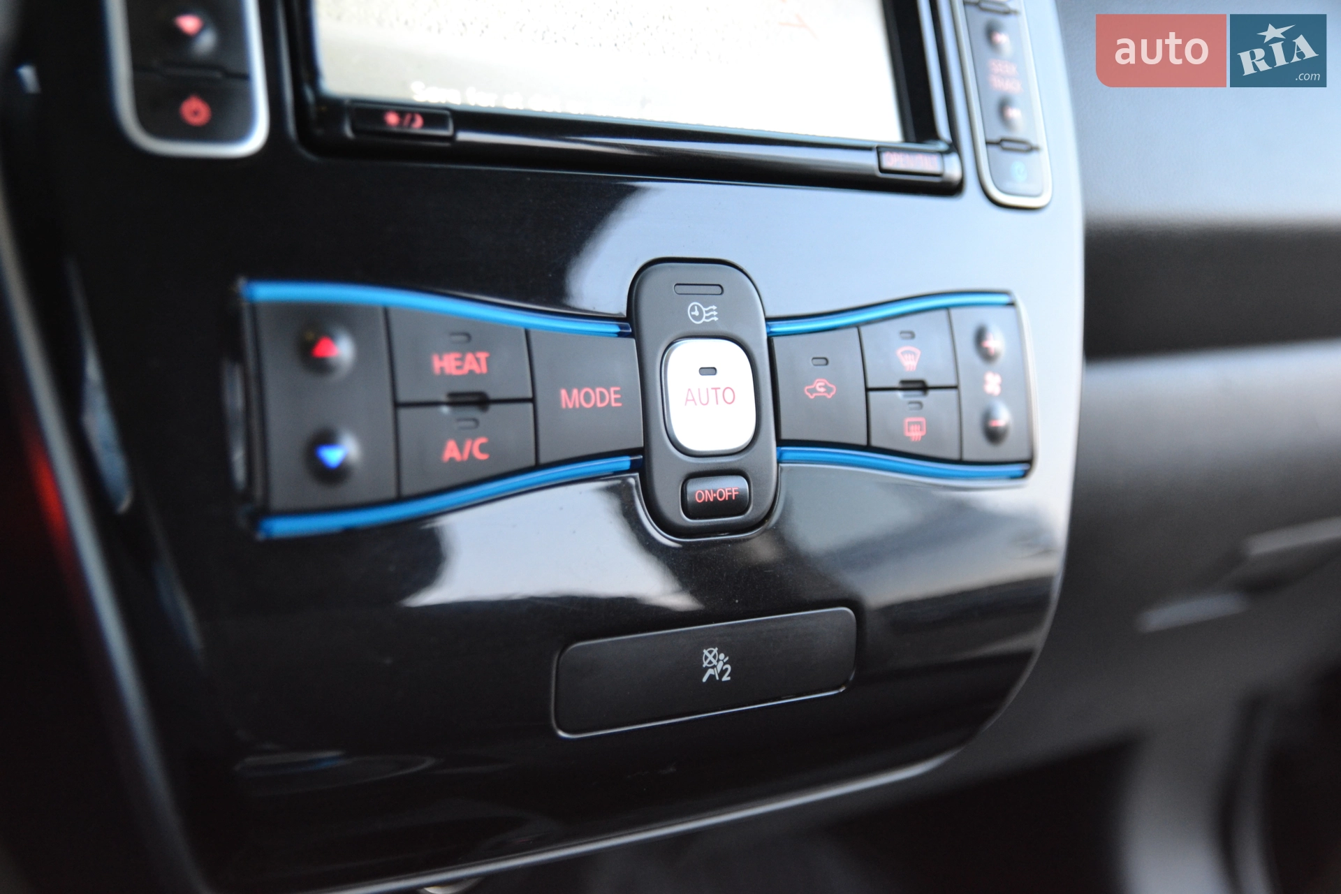 2013 Nissan Leaf - мініатюра 28