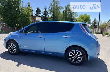 Хэтчбек Nissan Leaf 2011 в Виннице