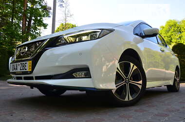 Хэтчбек Nissan Leaf 2021 в Трускавце
