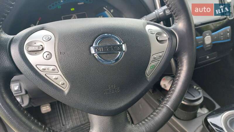 Хетчбек Nissan Leaf 2014 в Житомирі
