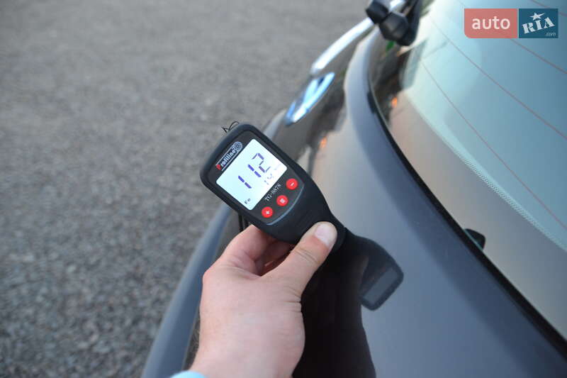 Хетчбек Nissan Leaf 2014 в Луцьку