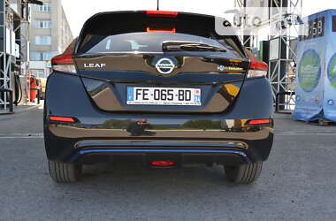 Хетчбек Nissan Leaf 2019 в Дубні