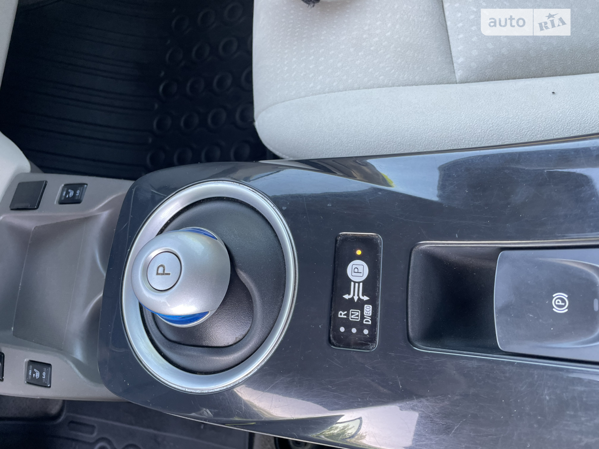 2012 Nissan Leaf - мініатюра 22
