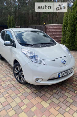 Хетчбек Nissan Leaf 2014 в Києві