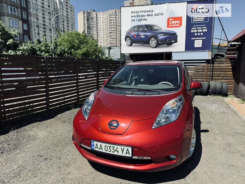 Nissan Leaf 2012