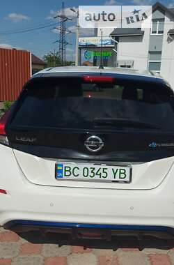 Хэтчбек Nissan Leaf 2019 в Львове