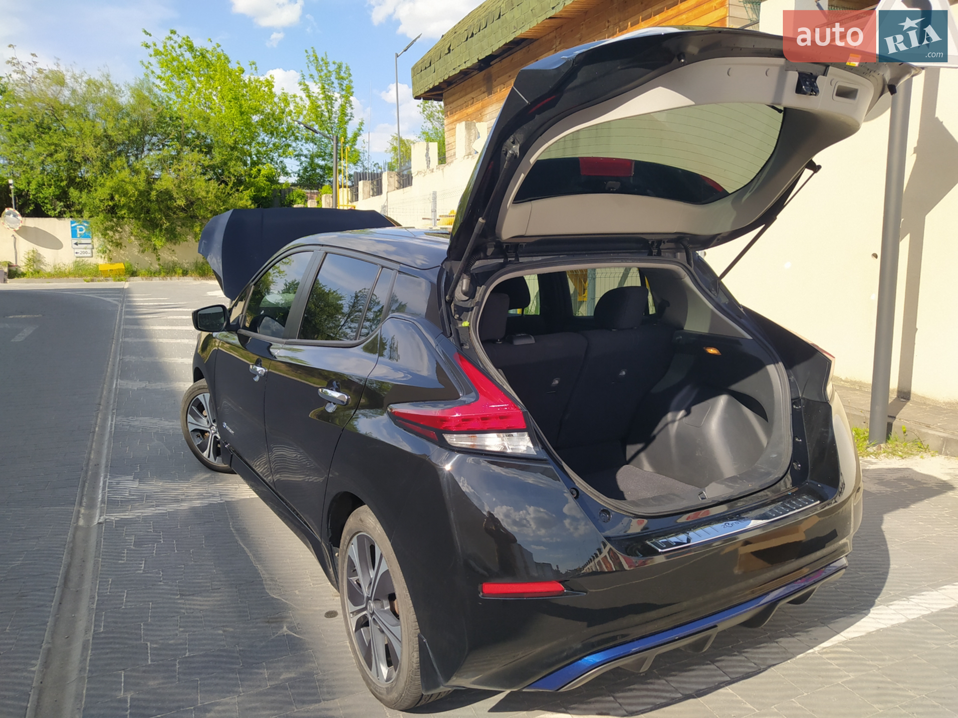 2018 Nissan Leaf - мініатюра 11