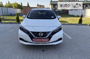 Хетчбек Nissan Leaf 2019 в Кам'янець-Подільському