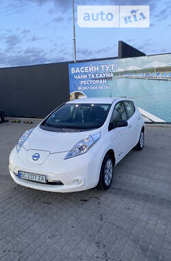 Хетчбек Nissan Leaf 2016 в Винниках