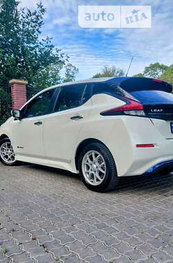 Хэтчбек Nissan Leaf 2018 в Одессе