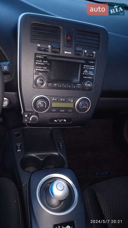 Хэтчбек Nissan Leaf 2014 в Немирове