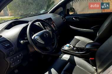 Хэтчбек Nissan Leaf 2014 в Днепре