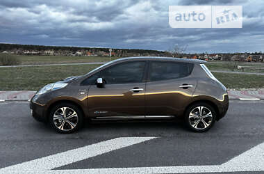 Хетчбек Nissan Leaf 2016 в Луцьку