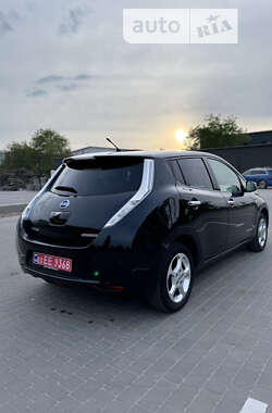 Хэтчбек Nissan Leaf 2012 в Житомире