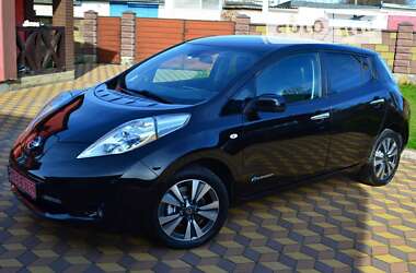 Хэтчбек Nissan Leaf 2014 в Сарнах