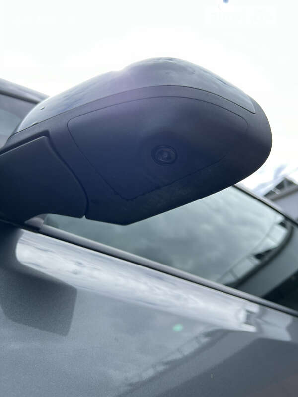 Хэтчбек Nissan Leaf 2014 в Костополе