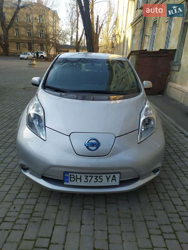 Nissan Leaf 2013