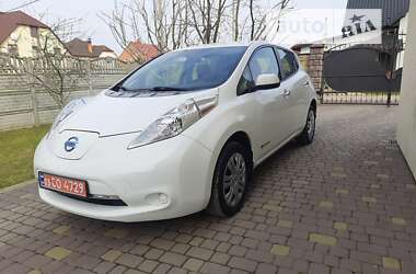 Хэтчбек Nissan Leaf 2015 в Луцке