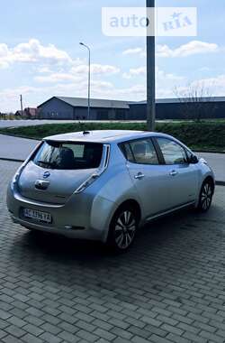 Хетчбек Nissan Leaf 2014 в Луцьку