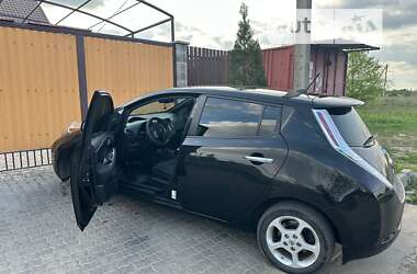 Хэтчбек Nissan Leaf 2013 в Одессе