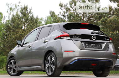 Хэтчбек Nissan Leaf 2018 в Трускавце