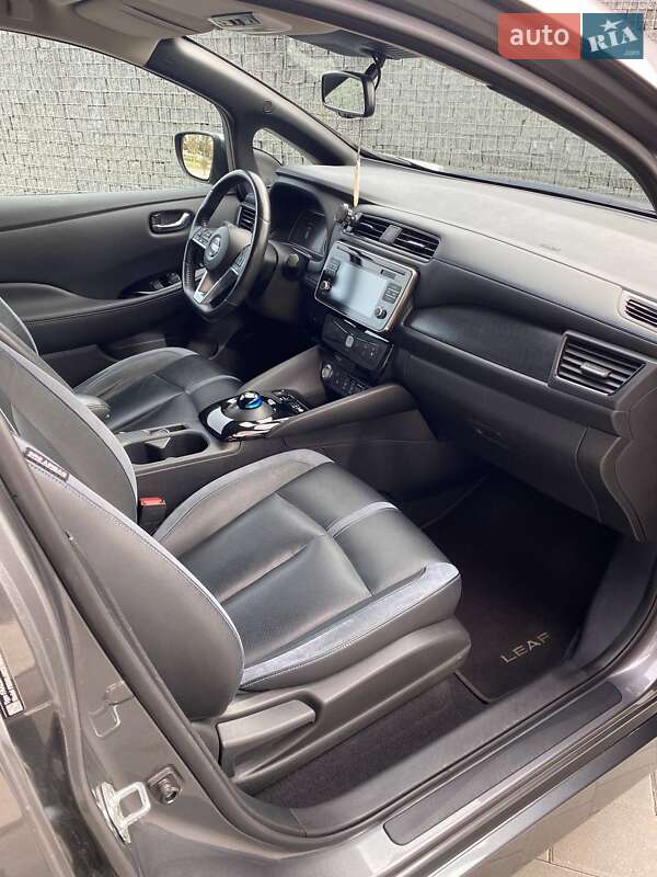 Хэтчбек Nissan Leaf 2019 в Луцке фото 17 Хэтчбек Nissan Leaf 2019 в Луцке