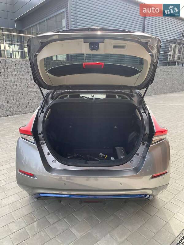 Хэтчбек Nissan Leaf 2019 в Луцке фото 21 Хэтчбек Nissan Leaf 2019 в Луцке