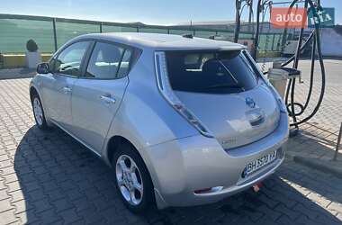 Хэтчбек Nissan Leaf 2014 в Одессе