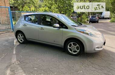 Хетчбек Nissan Leaf 2013 в Києві