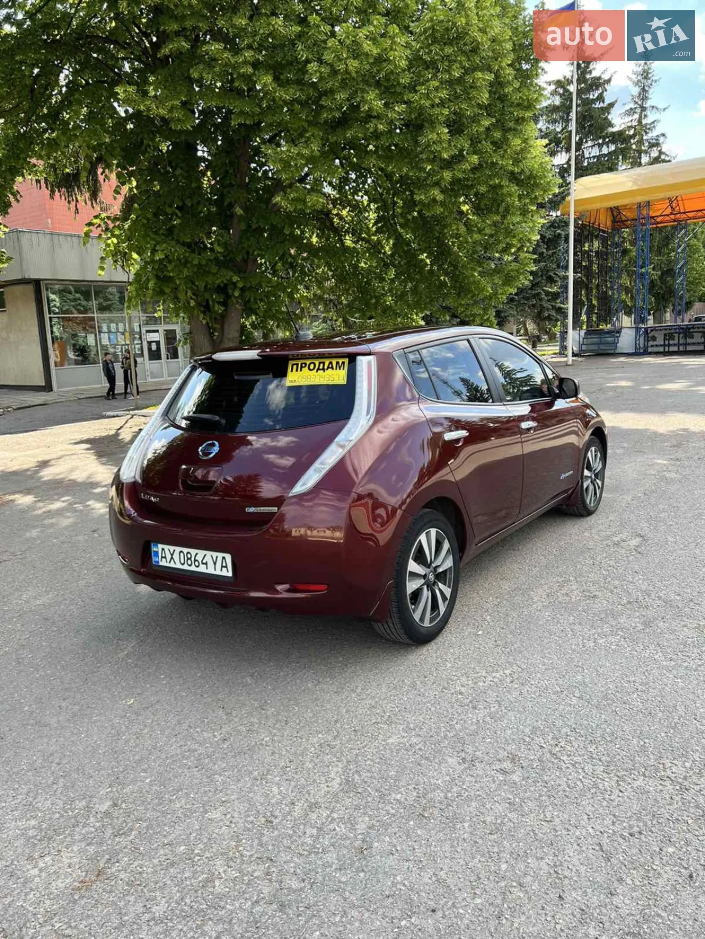 2016 Nissan Leaf - мініатюра 2