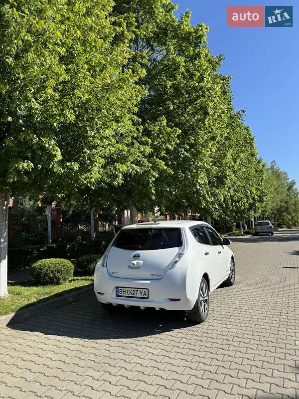 Хэтчбек Nissan Leaf 2016 в Одессе фото 52 Хэтчбек Nissan Leaf 2016 в Одессе