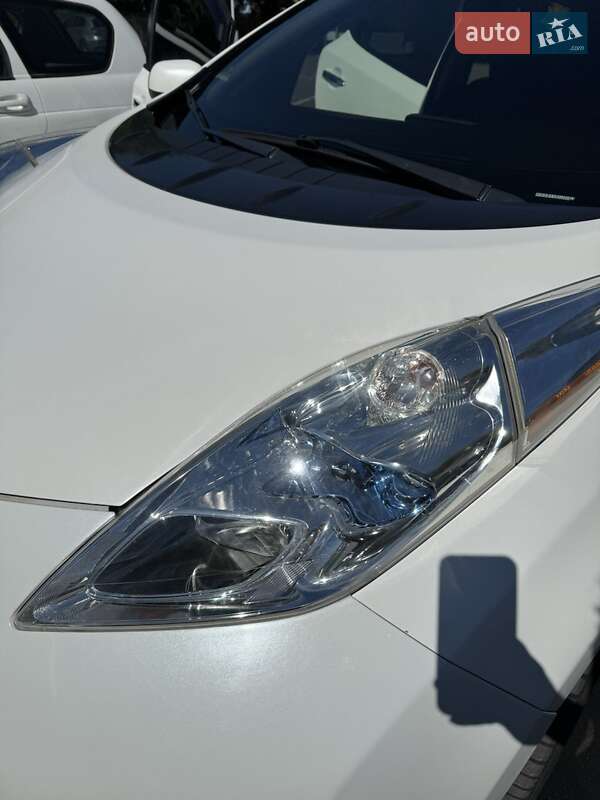 Хэтчбек Nissan Leaf 2016 в Одессе фото 59 Хэтчбек Nissan Leaf 2016 в Одессе