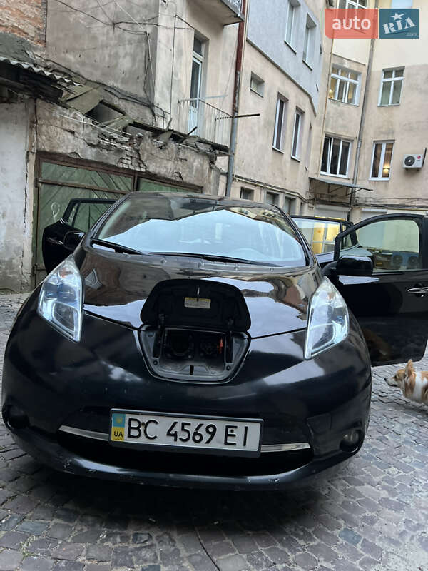 Хетчбек Nissan Leaf 2011 в Львові фото 14 Хетчбек Nissan Leaf 2011 в Львові