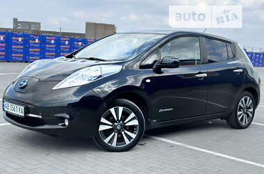 Хэтчбек Nissan Leaf 2014 в Виннице