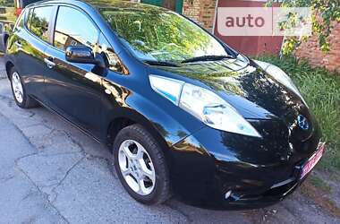 Хэтчбек Nissan Leaf 2013 в Виннице