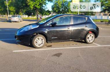 Хэтчбек Nissan Leaf 2012 в Львове