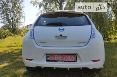 Хетчбек Nissan Leaf 2014 в Самборі