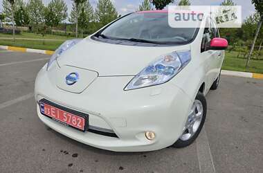 Хэтчбек Nissan Leaf 2012 в Киеве